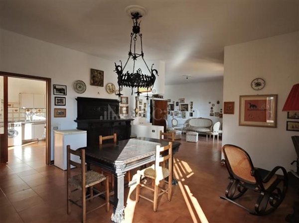 casa indipendente in vendita a Castelnuovo Berardenga in zona Quercegrossa