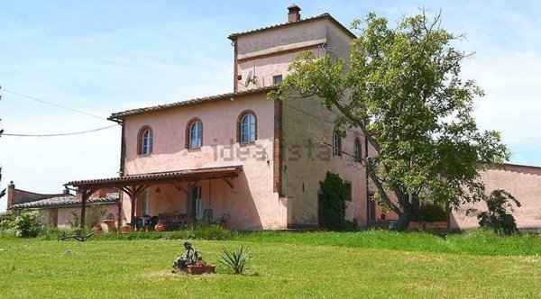 casa indipendente in vendita a Castelnuovo Berardenga