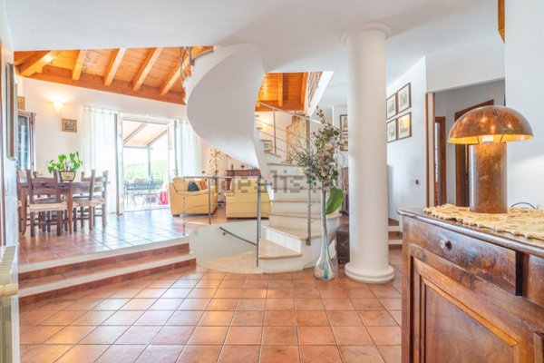 casa indipendente in vendita a Castelnuovo Berardenga
