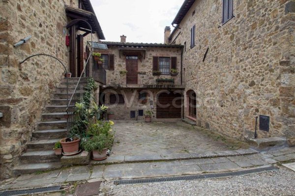 appartamento a Castelnuovo Berardenga in zona Santa Margherita - La Suvera