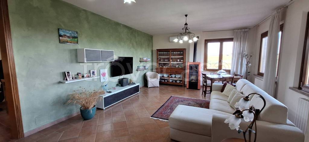 casa indipendente in vendita a Castelnuovo Berardenga