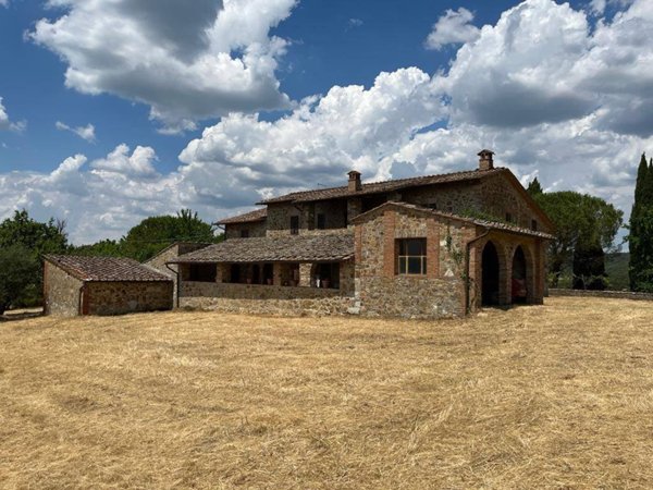 casa indipendente in vendita a Castelnuovo Berardenga