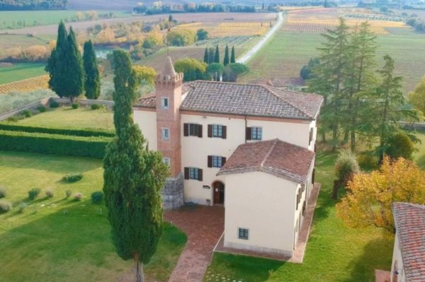 negozio in vendita a Castelnuovo Berardenga