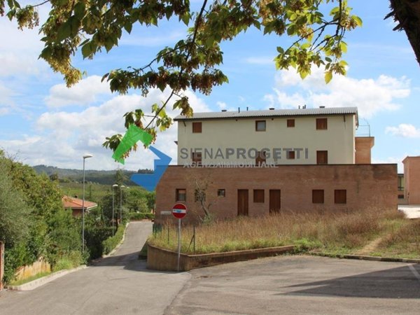 appartamento in vendita a Castelnuovo Berardenga in zona Quercegrossa
