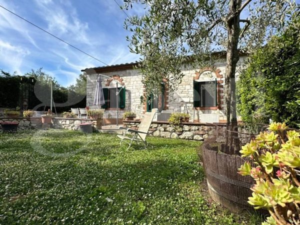 casa indipendente in vendita a Castelnuovo Berardenga