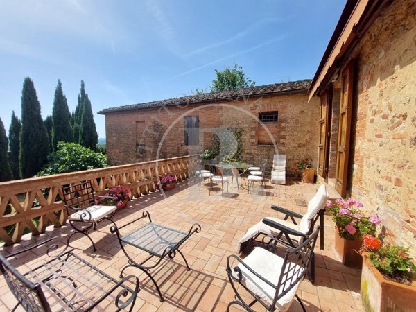 casa indipendente in vendita a Castelnuovo Berardenga