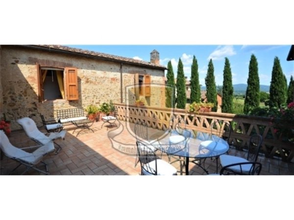 casa indipendente in vendita a Castelnuovo Berardenga