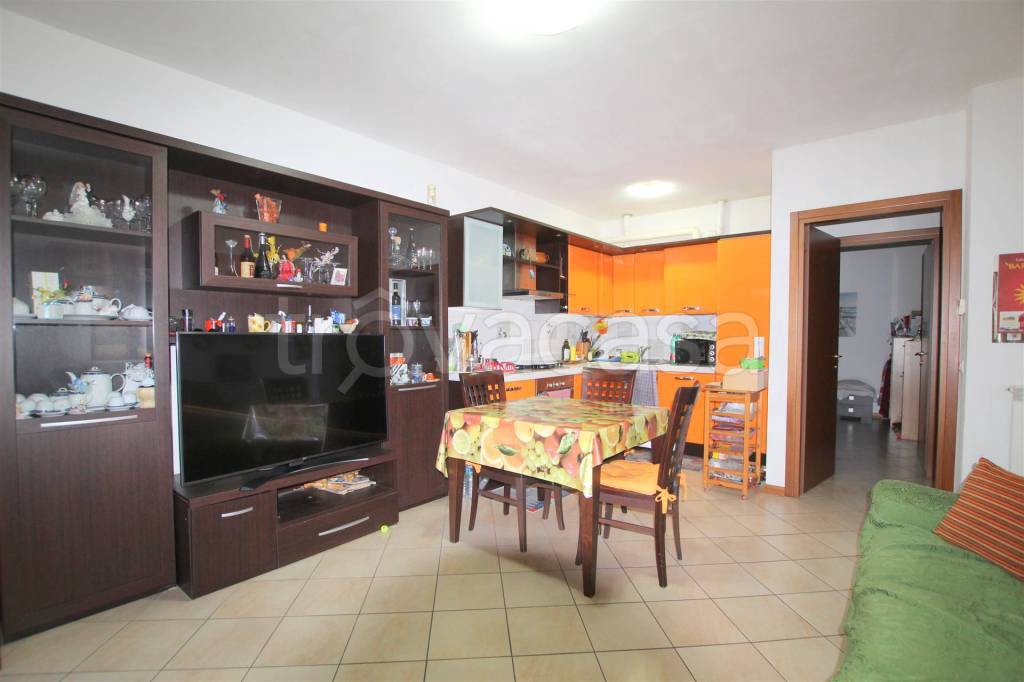 appartamento in vendita a Castelnuovo Berardenga in zona Ponte a Bozzone