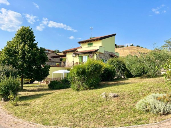 casa indipendente in vendita a Castelnuovo Berardenga