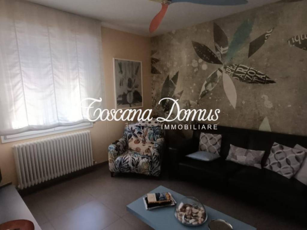 casa indipendente in vendita a Castelnuovo Berardenga in zona Quercegrossa