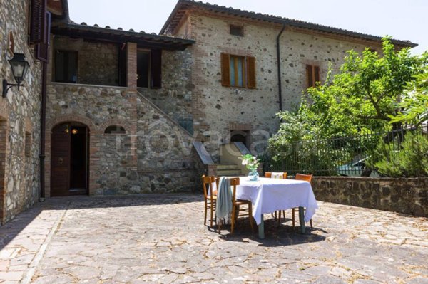 casa indipendente in vendita a Castelnuovo Berardenga in zona San Piero