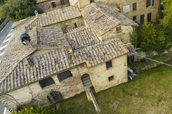 casa indipendente in vendita a Castelnuovo Berardenga