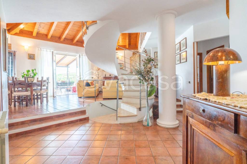 casa indipendente in vendita a Castelnuovo Berardenga