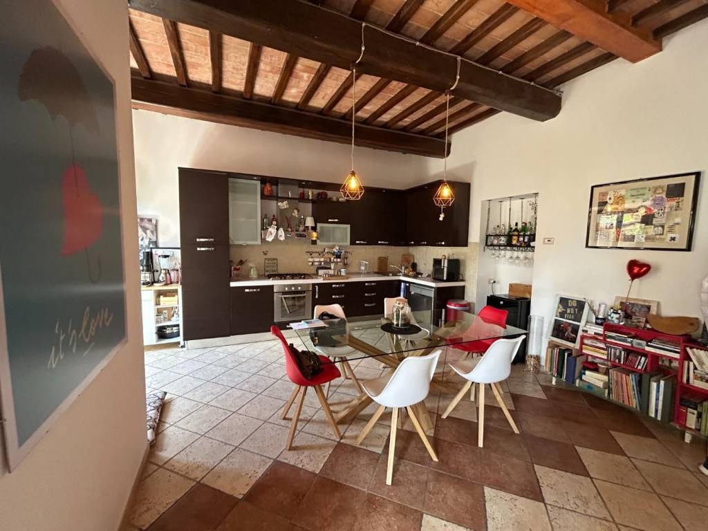 appartamento in vendita a Castelnuovo Berardenga in zona Monteaperti