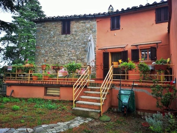 pentavano in vendita a Castelnuovo Berardenga