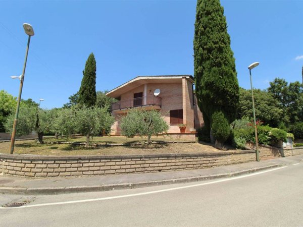 casa indipendente a Castelnuovo Berardenga in zona San Giovanni a Cerreto