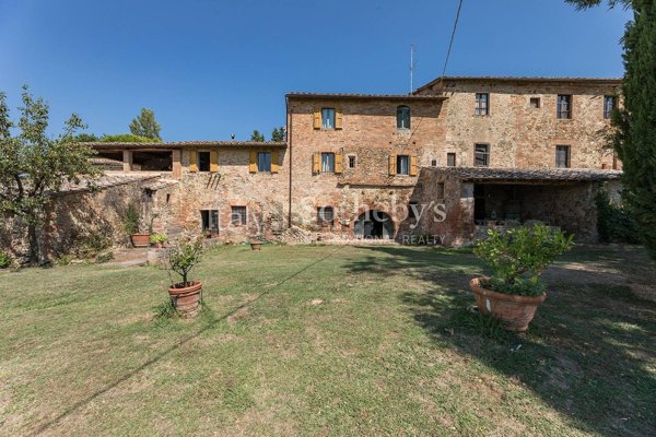 casale in vendita a Castelnuovo Berardenga