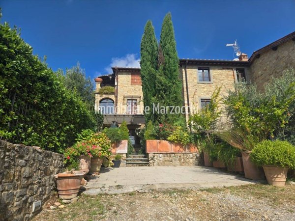 appartamento in vendita a Castelnuovo Berardenga in zona Villa a Sesta