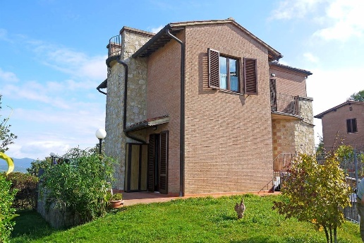 casa indipendente in vendita a Castelnuovo Berardenga in zona Pievasciata