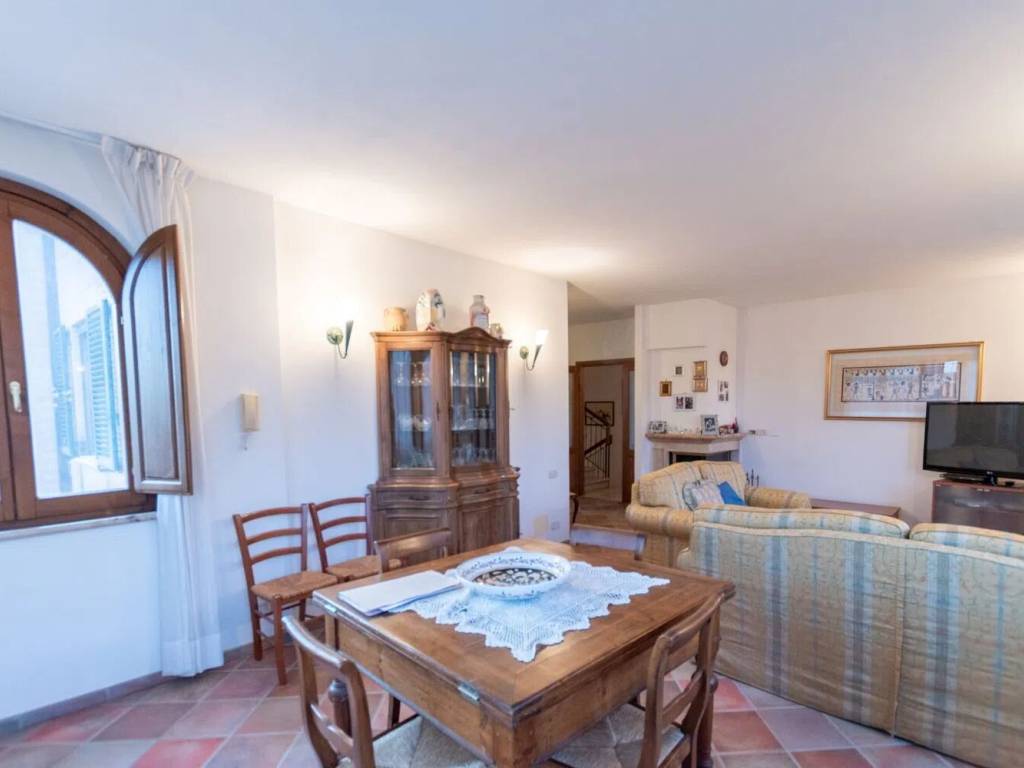 casa indipendente in vendita a Castelnuovo Berardenga