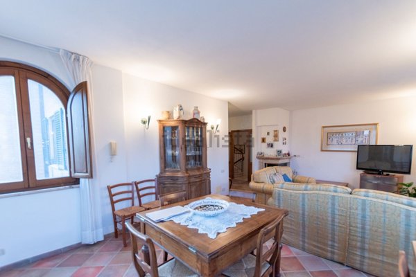 casa indipendente in vendita a Castelnuovo Berardenga