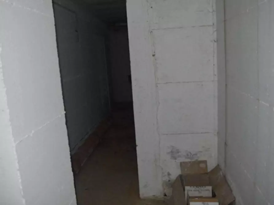locale di sgombero in vendita a Castelnuovo Berardenga