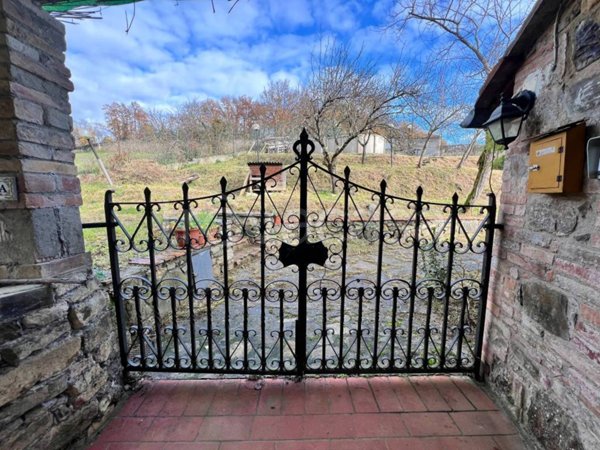 appartamento in vendita a Castelnuovo Berardenga in zona Pianella