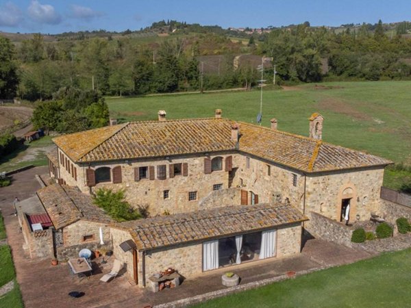 casa indipendente in vendita a Castelnuovo Berardenga