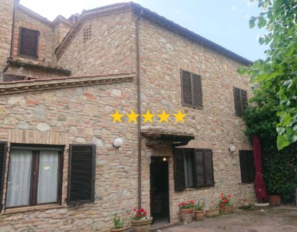 appartamento in vendita a Castelnuovo Berardenga in zona Guistrigona
