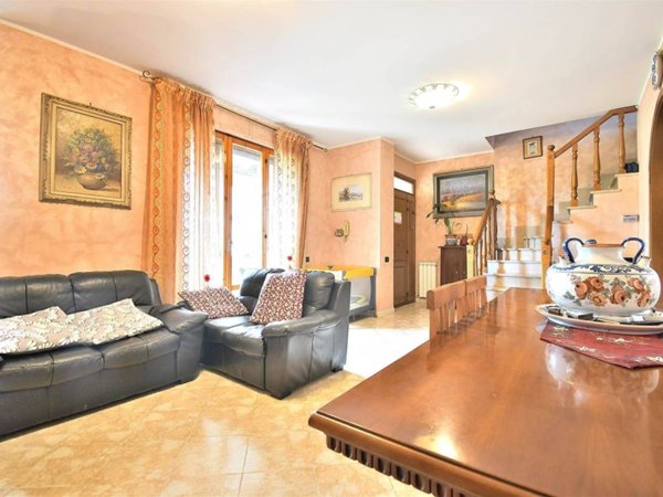 appartamento in vendita a Castelnuovo Berardenga in zona Casetta
