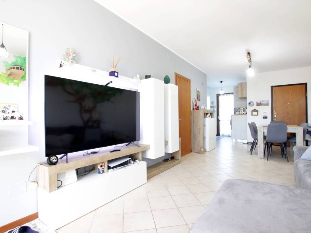 appartamento in vendita a Castelnuovo Berardenga in zona Quercegrossa