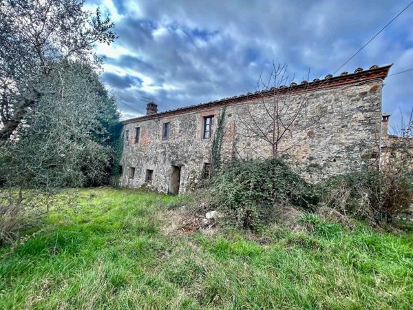 casale in vendita a Castelnuovo Berardenga