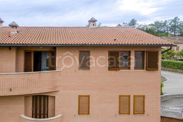 appartamento in vendita a Castelnuovo Berardenga in zona Ponte a Bozzone