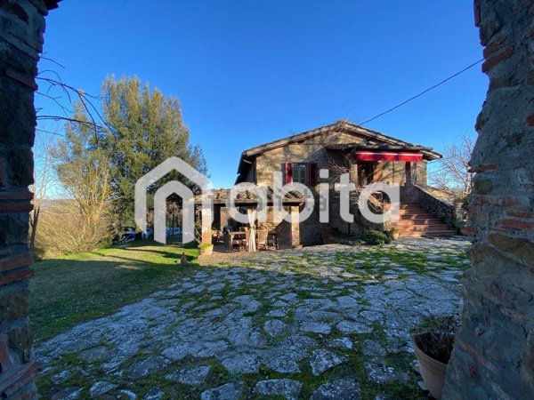 casa indipendente in vendita a Castelnuovo Berardenga