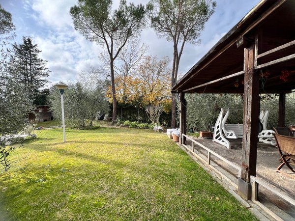 casa indipendente in vendita a Castelnuovo Berardenga in zona San Piero