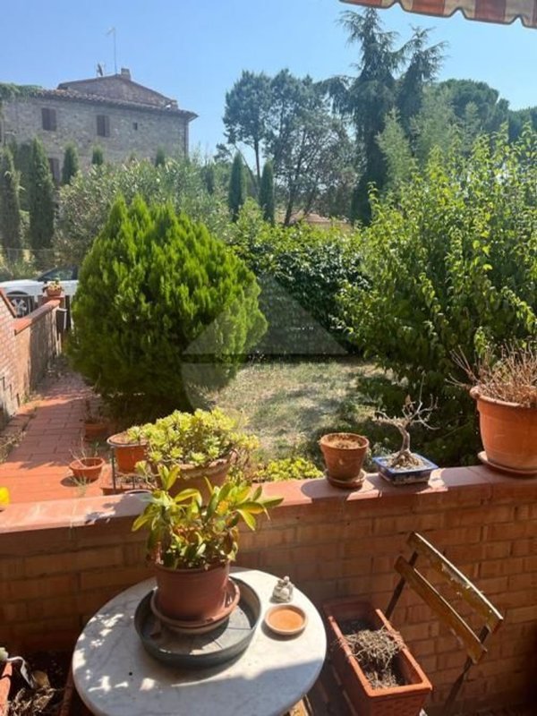 appartamento in vendita a Castelnuovo Berardenga in zona Ponte a Bozzone