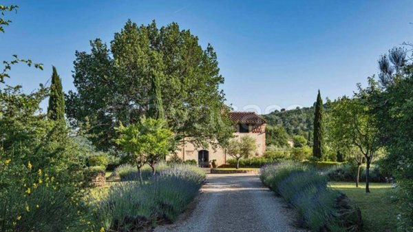 casa indipendente in vendita a Castelnuovo Berardenga