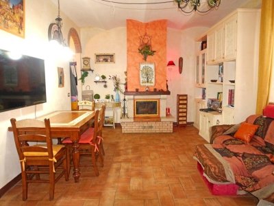 casa indipendente in vendita a Castelnuovo Berardenga