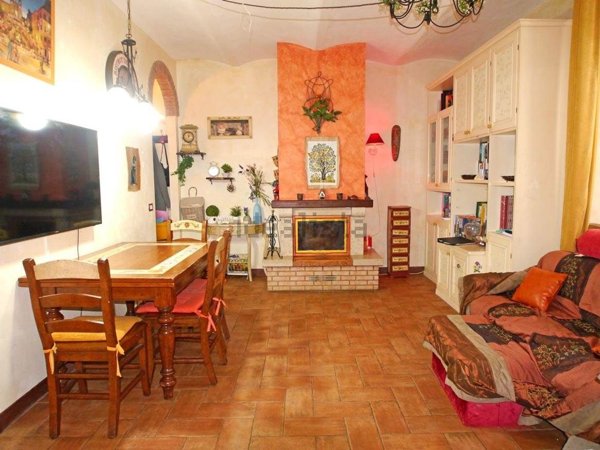 casale in vendita a Castelnuovo Berardenga