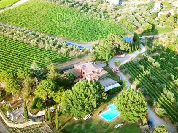 casa indipendente in vendita a Castelnuovo Berardenga