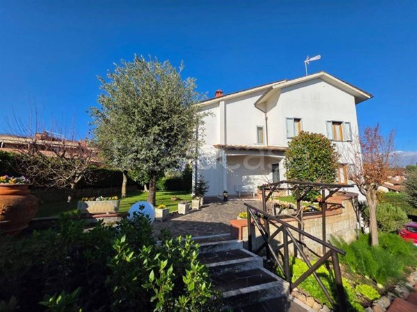 casa indipendente in vendita a Castelnuovo Berardenga in zona Poggiarello - Ripa