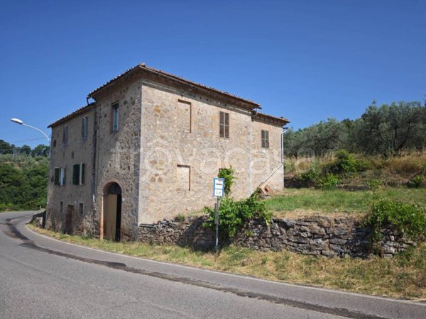 casa indipendente in vendita a Castelnuovo Berardenga in zona Villa a Sesta