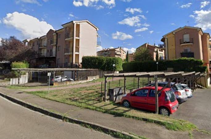 locale di sgombero in vendita a Castelnuovo Berardenga