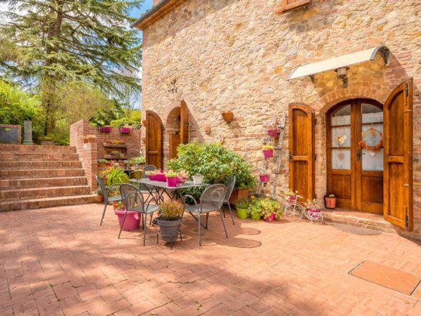 casa indipendente in vendita a Castelnuovo Berardenga