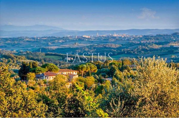 casa indipendente in vendita a Castelnuovo Berardenga