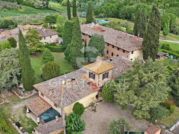 casa indipendente in vendita a Castelnuovo Berardenga in zona Guistrigona