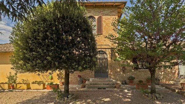 casale in vendita a Castelnuovo Berardenga