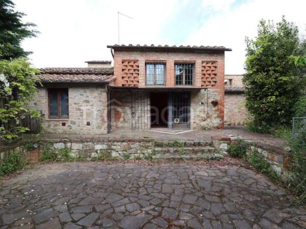 casa indipendente in vendita a Castelnuovo Berardenga in zona Pacina