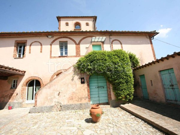 casa indipendente in vendita a Castelnuovo Berardenga in zona Pacina