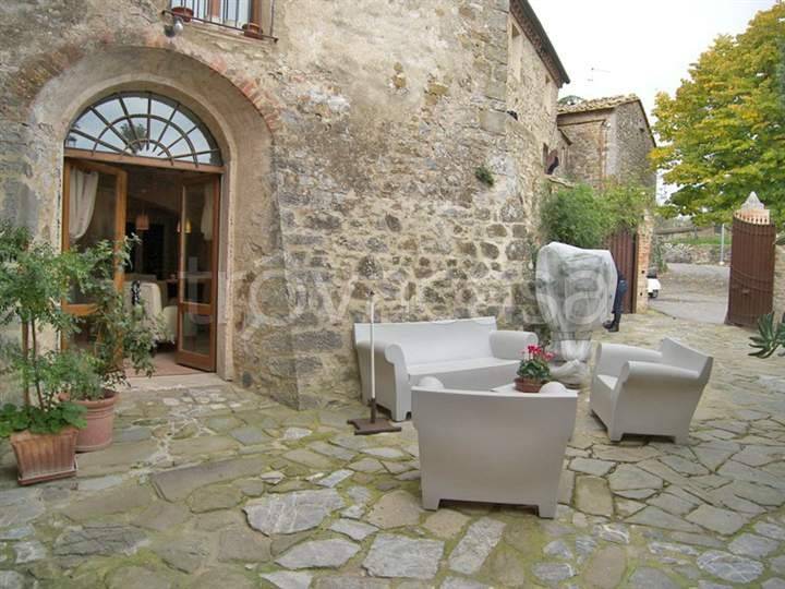 appartamento in vendita a Castelnuovo Berardenga in zona Pacina